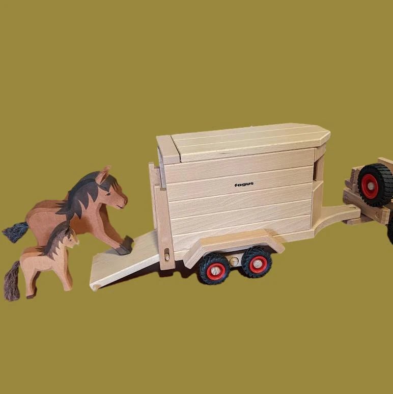 Fagus Wooden Horse Trailer