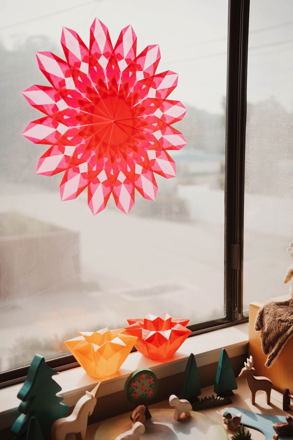 Window Star Kite Paper - Challenge & Fun, Inc.